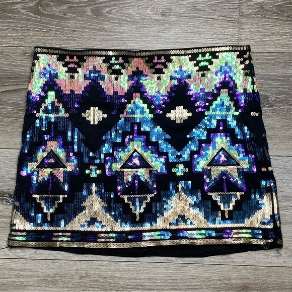 Express Southwestern Tribal Aztec Sequin Embellished Mini Skirt Above Knee XS - Picture 1 of 16